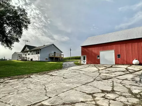 Exterior - 21222 Ideal Rd, Chadwick, IL 61014 photo 5 of 12