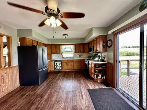 Kitchen - 21222 Ideal Rd, Chadwick, IL 61014 photo 2 of 5