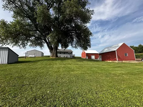 Exterior - 21222 Ideal Rd, Chadwick, IL 61014 photo 2 of 12