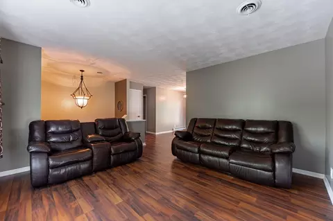 1379 Coven Cir, Lake Summerset, IL 61019 photo 7