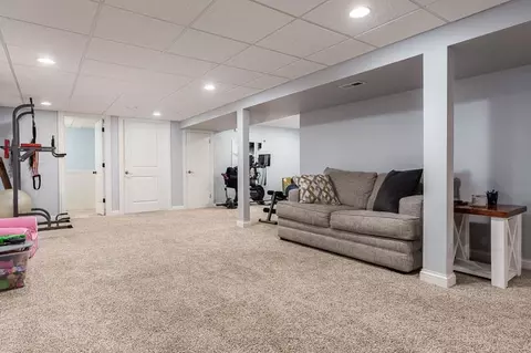 11073 Centennial Dr, Roscoe, IL 61073 photo 26