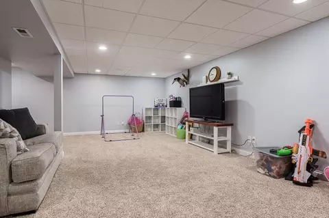 11073 Centennial Dr, Roscoe, IL 61073 photo 27