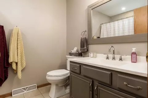 11073 Centennial Dr, Roscoe, IL 61073 photo 24