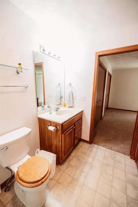 637 Grove St, Pecatonica, IL 61063 photo 19