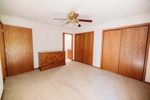 637 Grove St, Pecatonica, IL 61063 photo 17
