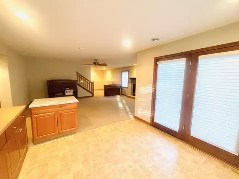 12297 Puff Cir, Roscoe, IL 61073 photo 25