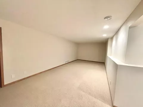 12297 Puff Cir, Roscoe, IL 61073 photo 26