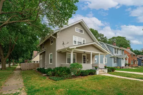 1839 Melrose St, Rockford, IL 61103