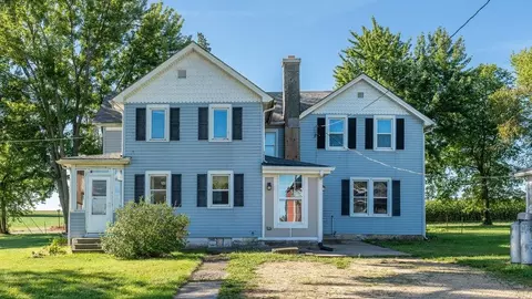 487 Hoisington Rd, Pecatonica, IL 61063