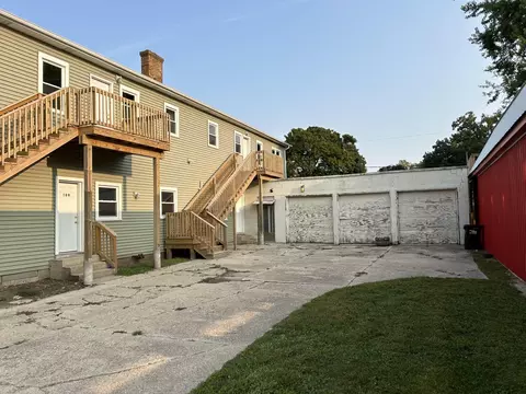 Exterior - 107 N 4th St, Capron, IL 61012 photo 4 of 4