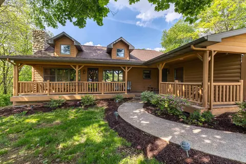10 A17 Hawk Ct, Apple River, IL 61001