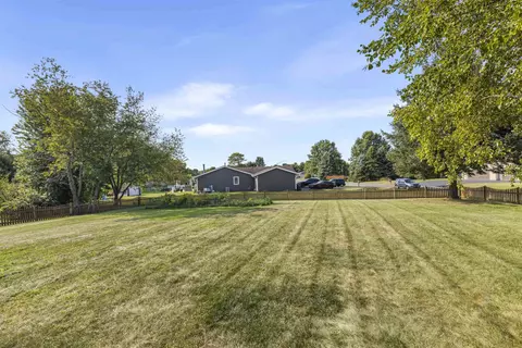 6497 Sutter Dr, Roscoe, IL 61073 photo 24
