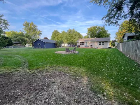 405 David Dr, Winnebago, IL 61088 photo 7