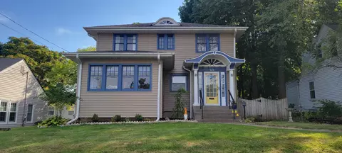 515 Paris Ave, Rockford, IL 61107
