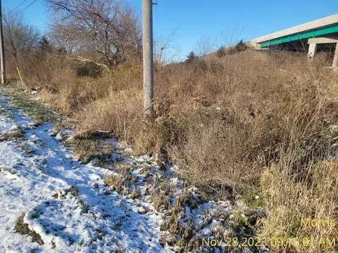 1 By Railroad Trak, Morris, IL 60450