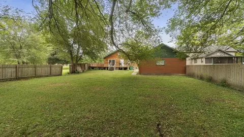 10374 Main St, Roscoe, IL 61073 photo 7