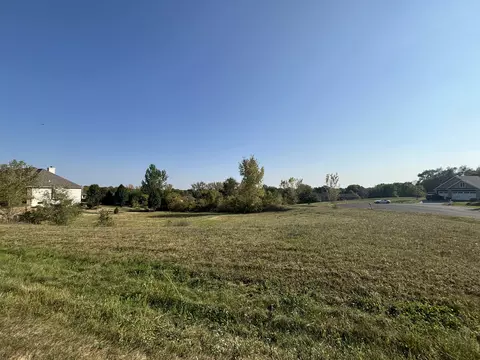 13139 Hidden Creek Ln, Roscoe, IL 61073