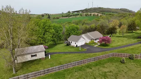 1764 William Dr, Galena, IL 61036 photo 29