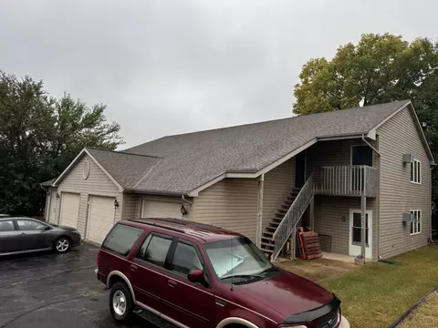 4170 Old Golf Rd, Loves Park, IL 61111