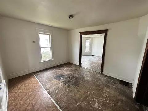 617 E Pleasant, Freeport, IL 61032 photo 7