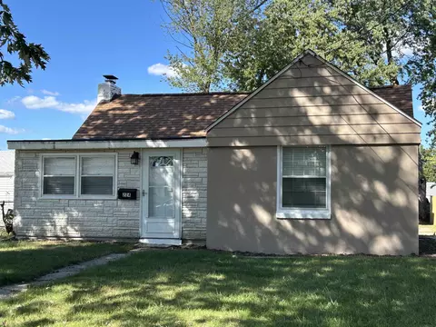224 Sheridan Dr, Loves Park, IL 61111