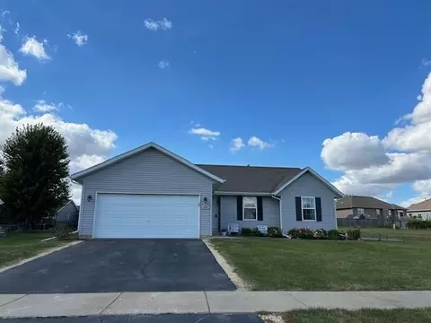 2207 Meadow View Ln, Rockford, IL 61102
