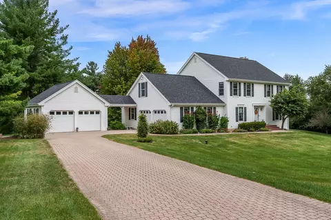 10774 Quail Hill Cv, Rockford, IL 61114