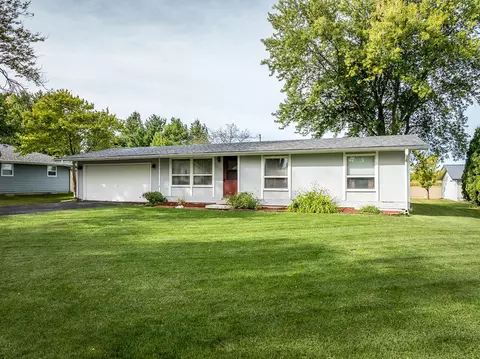 210 E North St, Durand, IL 61024 photo 3