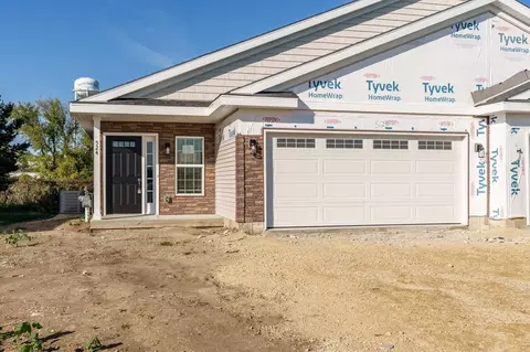 524 Fuller Ln, Belvidere, IL 61008