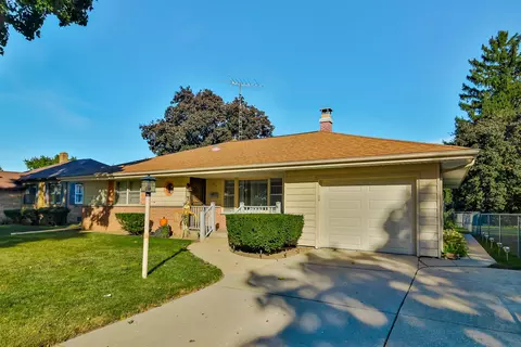 920 Blenheim Dr, Rockford, IL 61108