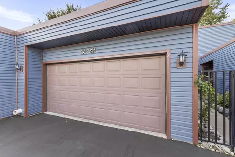 5322 Dierks Dr #2, Rockford, IL 61108