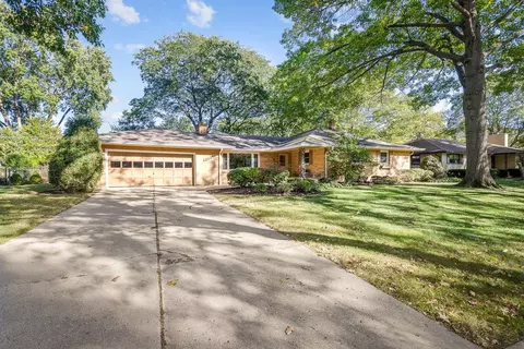 1213 Arden Ave, Rockford, IL 61107