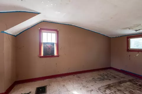 Bedroom - 3608 Sangamon St, Steger, IL 60475 photo 3 of 5