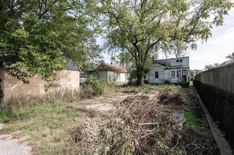 Exterior - 3608 Sangamon St, Steger, IL 60475 photo 5 of 6