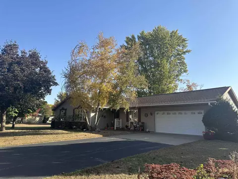1744 1746 Shutters, Thomson, IL 61285 photo 1