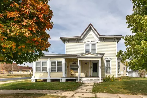 139 Benton Ave, Stockton, IL 61085