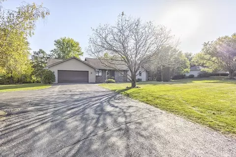 2801 Orth Rd, Belvidere, IL 61008