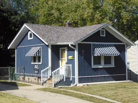 614 Miriam Ave, Rockford, IL 61101