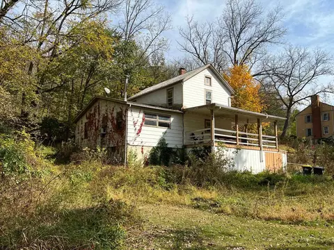 2170 Blackjack Rd, Galena, IL 61036