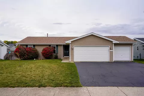 4426 Clearfield Ave, Rockford, IL 61109