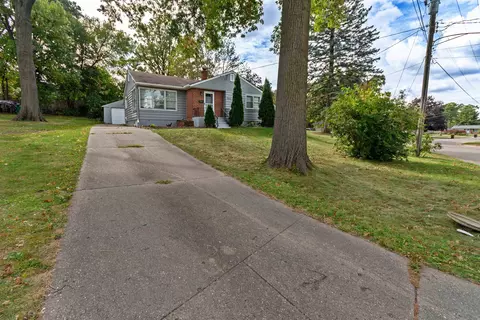 3409 S Shirley Rd, Rockford, IL 61108