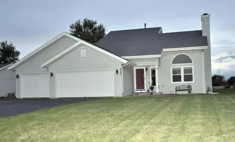 5947 Longest Dr, South Beloit, IL 61080