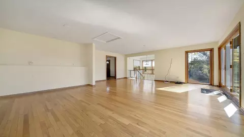 10128 Sunset Dr, Roscoe, IL 61073 photo 13