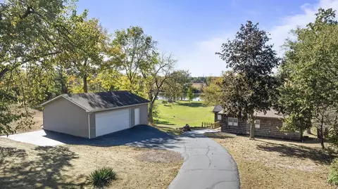 10128 Sunset Dr, Roscoe, IL 61073 photo 3