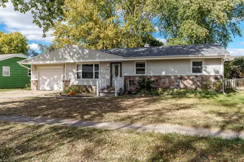 2124 Devon Ave, Loves Park, IL 61111