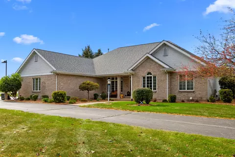8657 Country Pl, Belvidere, IL 61008