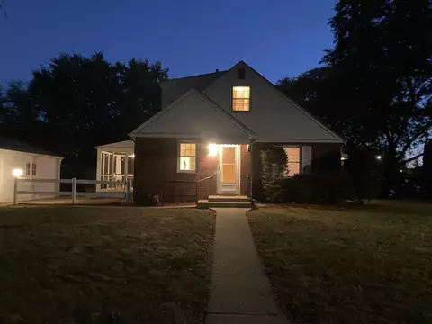 3427 Grant Ave, Rockford, IL 61103