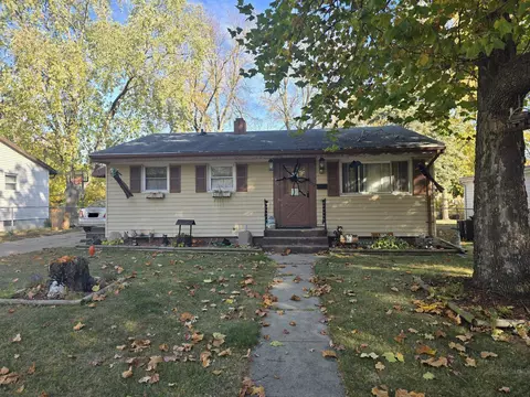 3317 Hanover Dr, Rockford, IL 61101