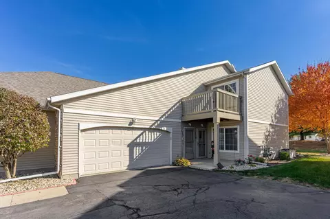 2328 Turnberry, Beloit, WI 53511 photo 3