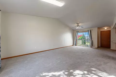 2328 Turnberry, Beloit, WI 53511 photo 9
